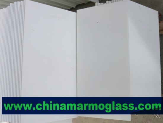 Beatiful White Crystal Marmoglass Tiles 600x300mm