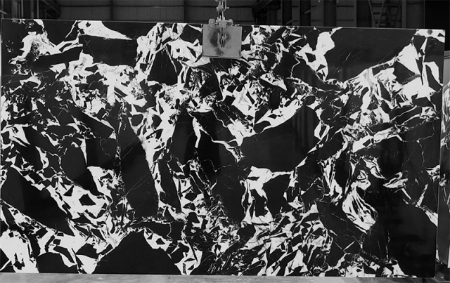 Napoleon Black Marble Glassos Slabs