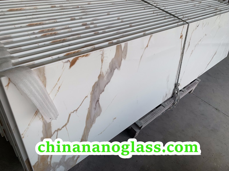 We produce high qualtity Calacatta Gold <a href='https://www.chinananoglass.com/nanoglass'>nano glass</a> Stone Vanity Tops